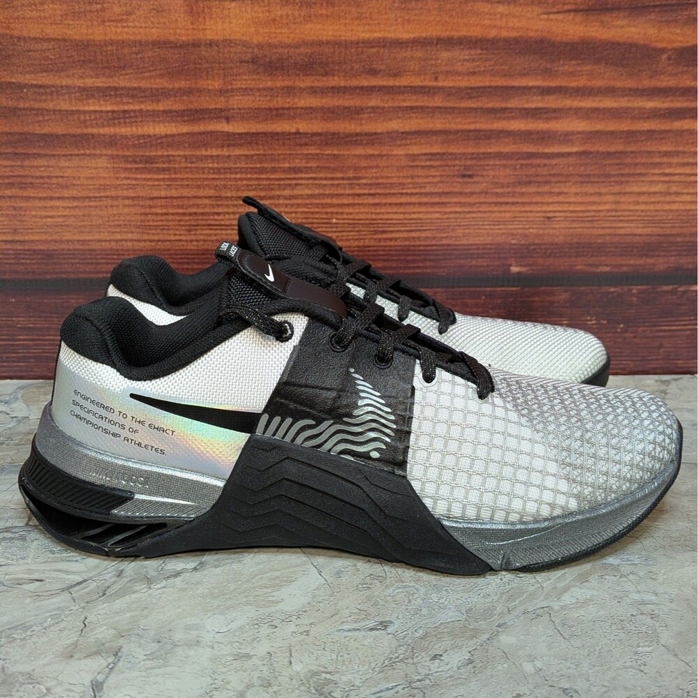 Nike Metcon 8 PRM Women's 9 White Black Iridescent Training Shoes DQ4681-100